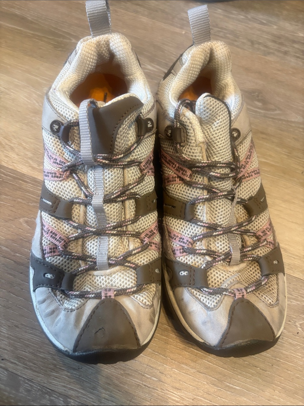 Merrell Women's Metallic Silver Shoe Label - Picture 3 of 5